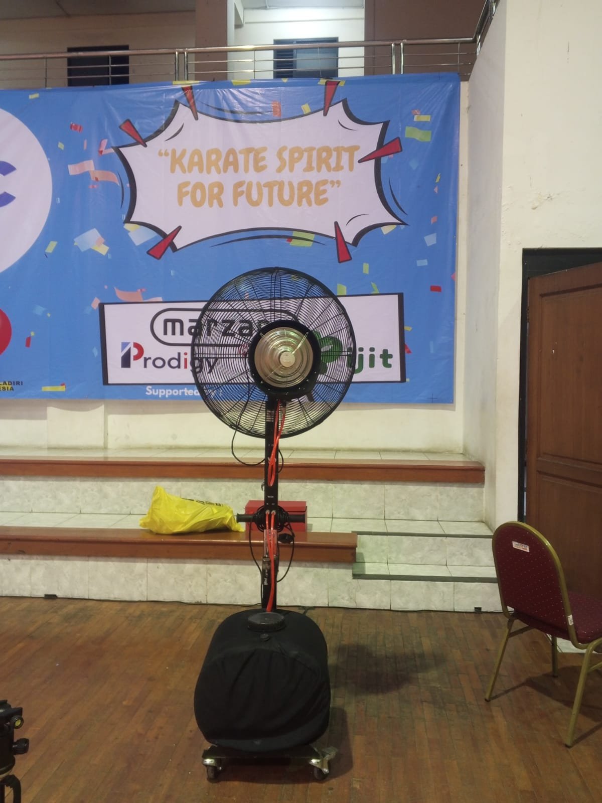 Sewa Standing AC 5PK & Misty Fan di Cimanggis Depok untuk Event Lebih Nyaman