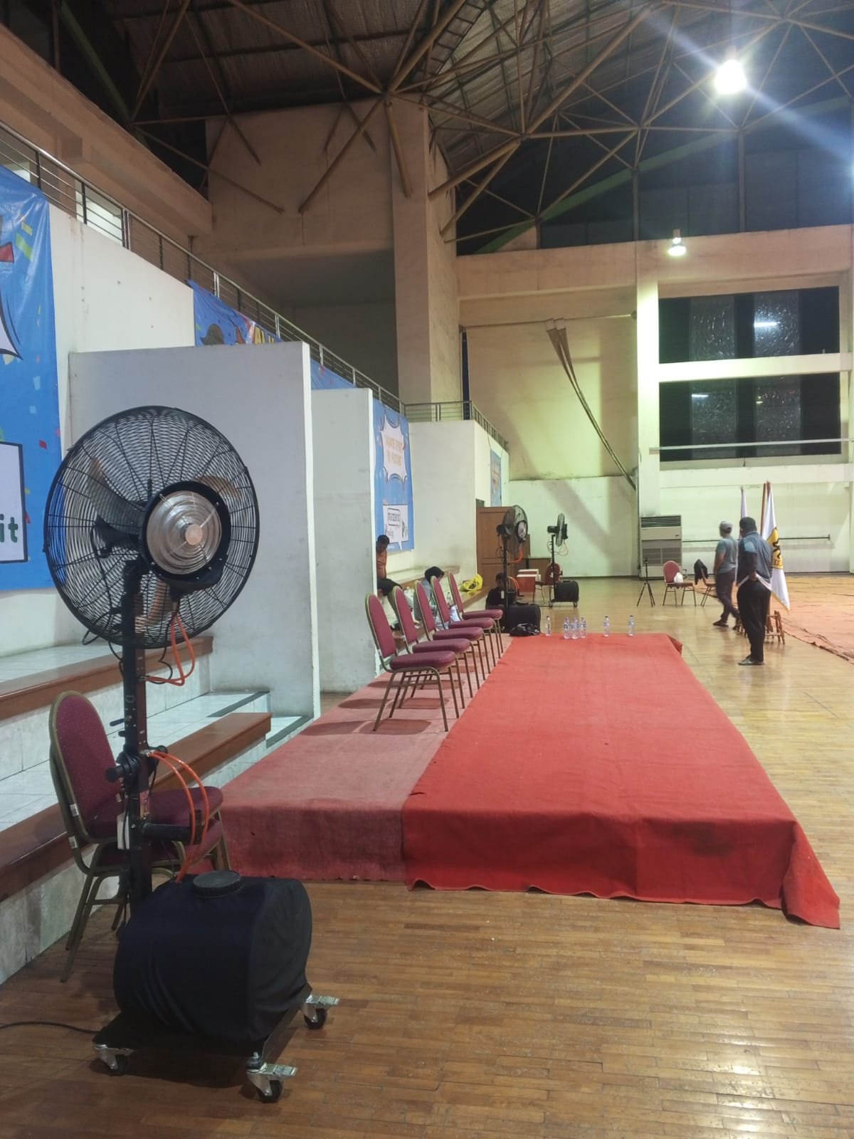 Sewa Standing AC 5PK & Misty Fan di Ciputra Artpreneur Theater Kuningan Jakarta Selatan